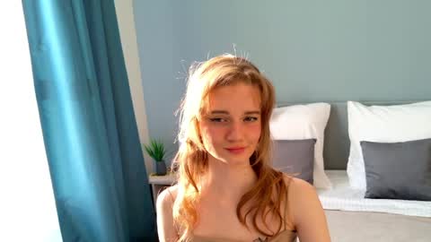 Snapshot of elza_hofffman chatting on 10, 4, 2026 Chloyka online show from 10, 4, 2026