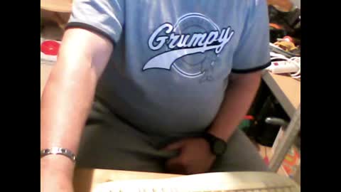 Em online show from 5, 7, 2026