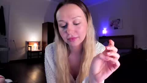 Emilie online show from 25, 3, 2026