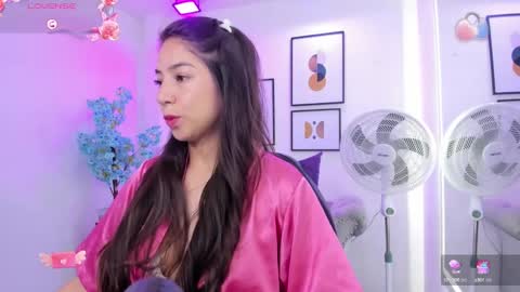 Ema louisx  online show from 12, 2, 2025