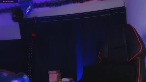 ema_ploxx online show from 30, 3, 2026