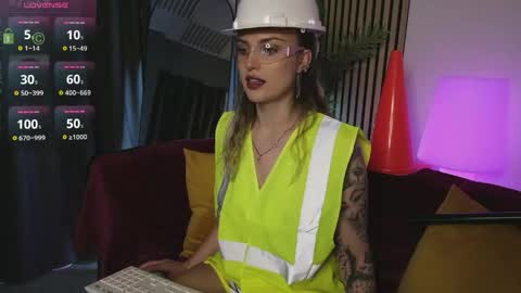 Ema Reese online show from 4, 5, 2026