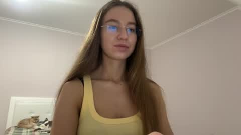 Snapshot of emberfamn chatting on 15, 6, 2026 Alina online show from 15, 6, 2026
