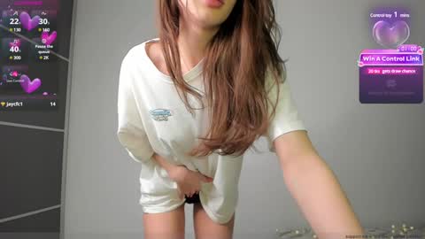 Snapshot of emelia_fox chatting on 7, 12, 2024 Emmy the sly little fox HTP is open an unforgettable show awaits you. I undress in private online show from 7, 12, 2024