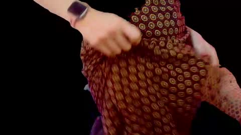 Emelia Lavoie online show from 24, 4, 2026