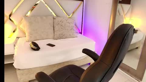 Emily  online show from 17, 3, 2026