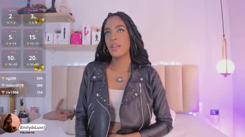 Emely online show from 25, 11, 2025