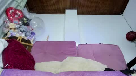 emely_exxotic online show from 14, 4, 2026