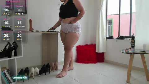 Emely   online show from 5, 4, 2026