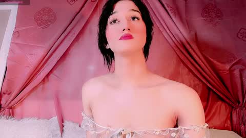 Snapshot of emely_rous chatting on 11, 12, 2024 Emely Rous online show from 11, 12, 2024