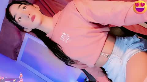 Snapshot of emely_rous chatting on 10, 1, 2025 Emely Rous online show from 10, 1, 2025