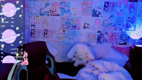 Snapshot of emely_rous chatting on 5, 11, 2025 Emely Rous online show from 5, 11, 2025