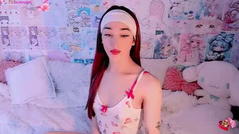 Snapshot of emely_rous chatting on 25, 11, 2025 Emely Rous online show from 25, 11, 2025