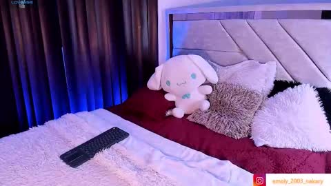 Snapshot of emely_rous chatting on 8, 3, 2026 Emely Rous online show from 8, 3, 2026