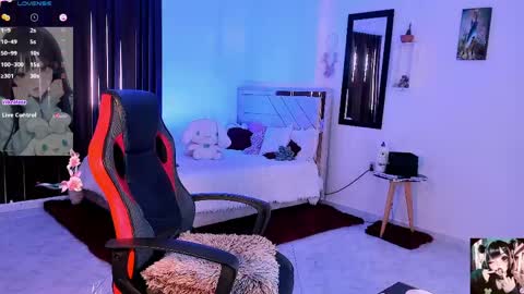 Snapshot of emely_rous chatting on 15, 4, 2026 Emely Rous online show from 15, 4, 2026