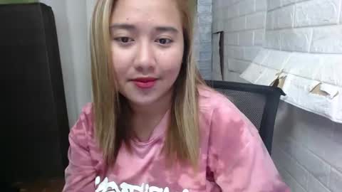 Snapshot of emely_slutxxx chatting on 13, 1, 2025 Emely online show from 13, 1, 2025