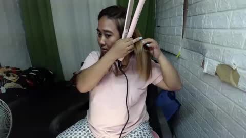 Snapshot of emely_slutxxx chatting on 11, 3, 2025 Emely online show from 11, 3, 2025