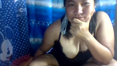 Snapshot of emelybloom123 chatting on 21, 1, 2025 emelybloom123 online show from 21, 1, 2025
