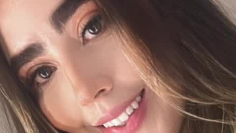 emi_royse online show from 10, 6, 2026