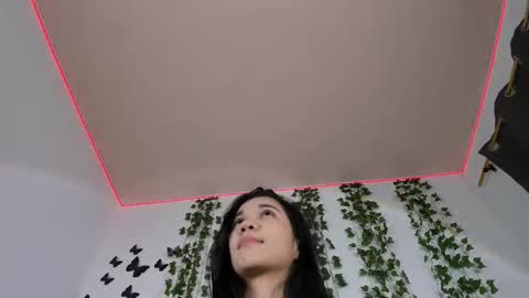 Snapshot of emiily_parkerr chatting on 20, 2, 2026 Emily online show from 20, 2, 2026