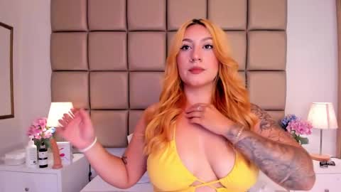 EMILY ROBERTS online show from 1, 2, 2025