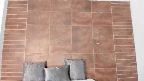 Emily online show from 31, 10, 2025