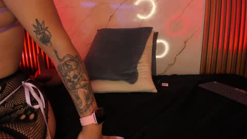   online show from 31, 1, 2025