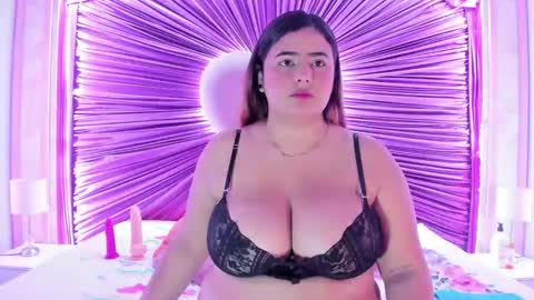 Emiily Grace online show from 26, 2, 2026