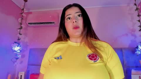 Emiily Grace online show from 31, 5, 2026
