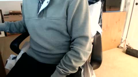 Snapshot of emil_karpo chatting on 17, 11, 2025 Terrance1st online show from 17, 11, 2025