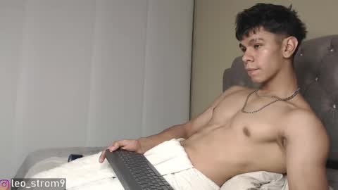 emile_239 online show from 13, 2, 2025