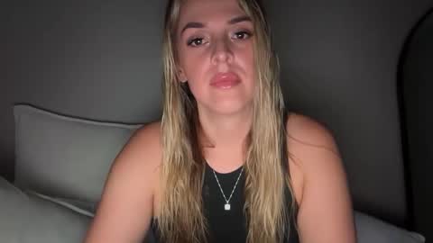 emilelovesyou online show from 2, 5, 2026