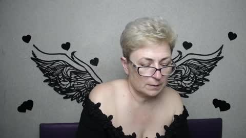 EmiliaGree online show from 7, 4, 2026