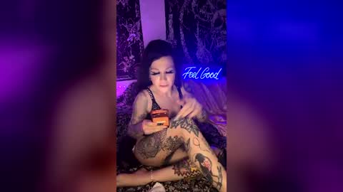Snapshot of emilietreez chatting on 24, 6, 2026 emilietreez online show from 24, 6, 2026