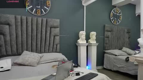 Emilio online show from 10, 2, 2026