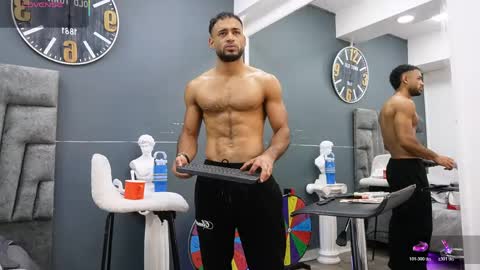 Snapshot of emilio_brandon chatting on 27, 4, 2026 Emilio online show from 27, 4, 2026