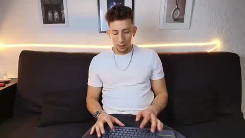 EMILIOCUM online show from 12, 7, 2026