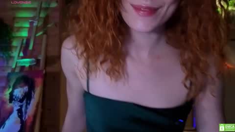 Emi  online show from 8, 11, 2025