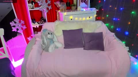 Emiliya online show from 21, 12, 2024