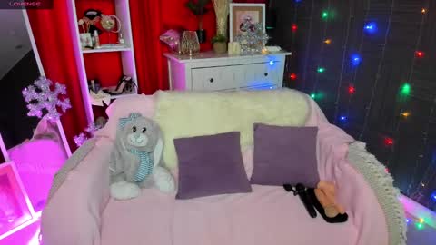 Emiliya online show from 27, 12, 2024