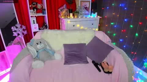 Emiliya online show from 8, 1, 2025