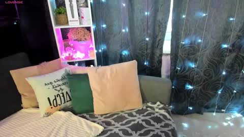 Emiliya online show from 9, 2, 2025