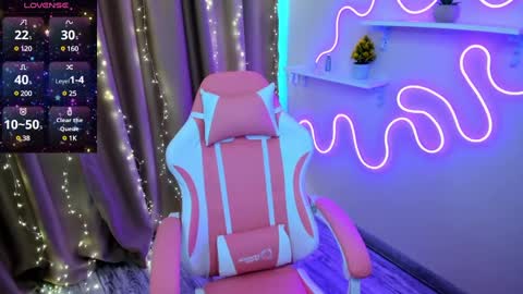 Emiliya online show from 18, 2, 2025