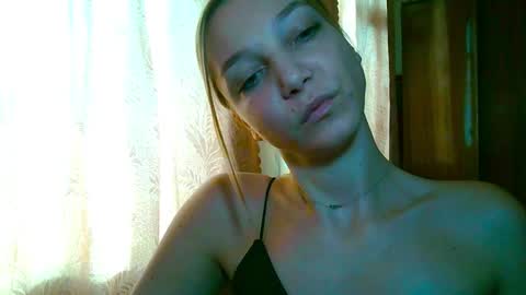 Emilly online show from 28, 11, 2025