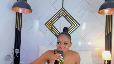 Emilly online show from 19, 11, 2025