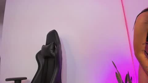 emily611258 online show from 16, 6, 2026