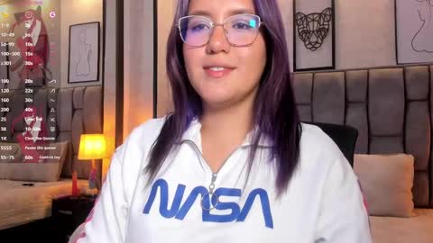 Snapshot of emily_5weet chatting on 27, 2, 2025 Emily online show from 27, 2, 2025