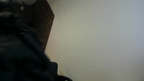 EMILY CUTE online show from 25, 2, 2026