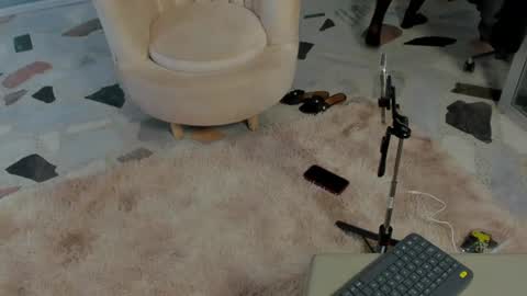 Emily online show from 10, 6, 2026