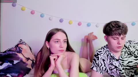 emily_and_ilumi online show from 5, 1, 2025